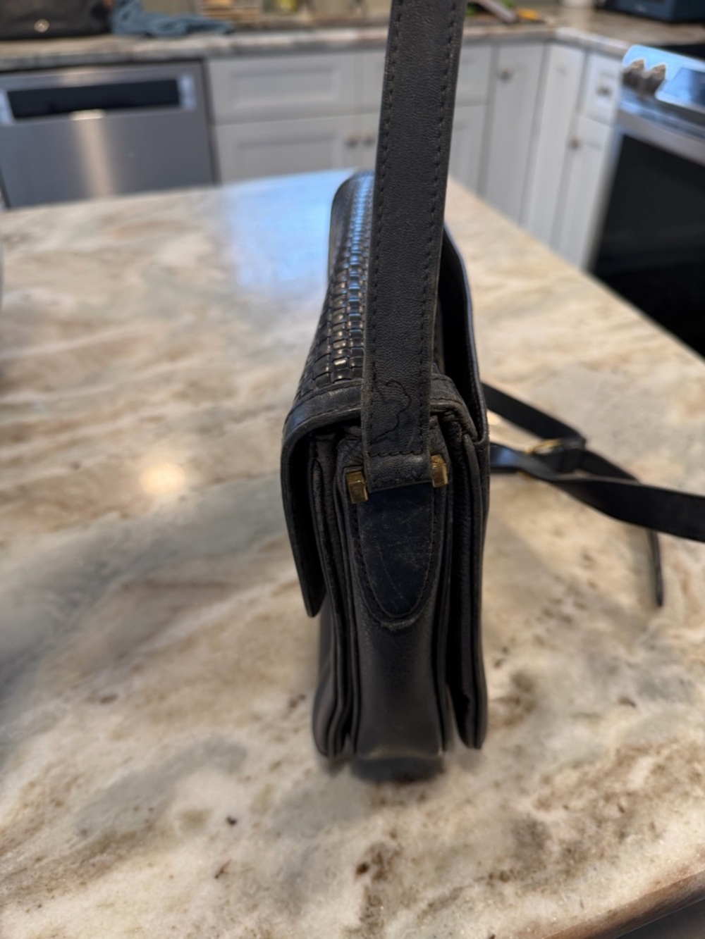 Vintage Bally navy leather bag - Picture 9 of 11